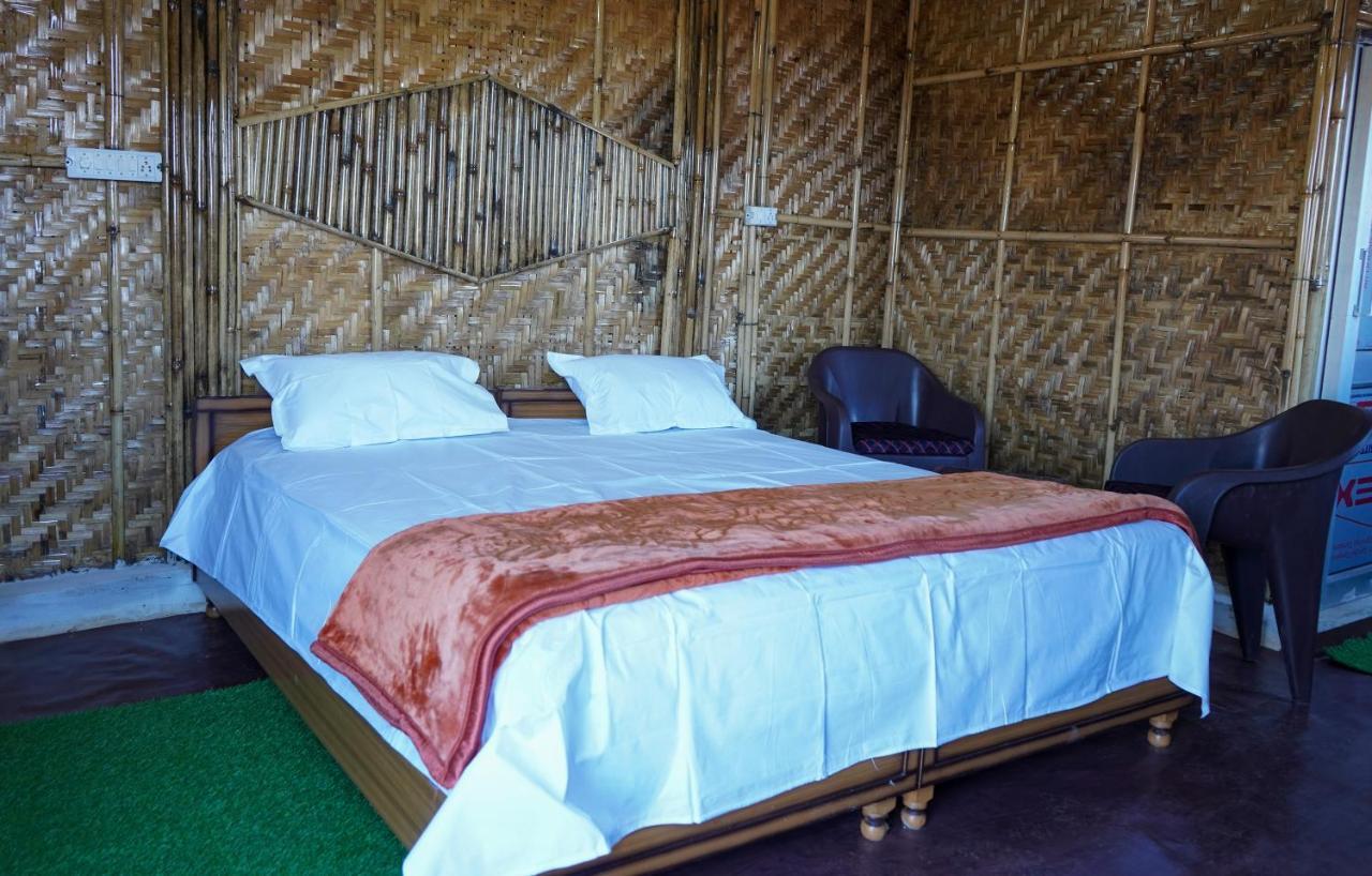 Secret Staycation Nature Cottages Kandāghāt Esterno foto